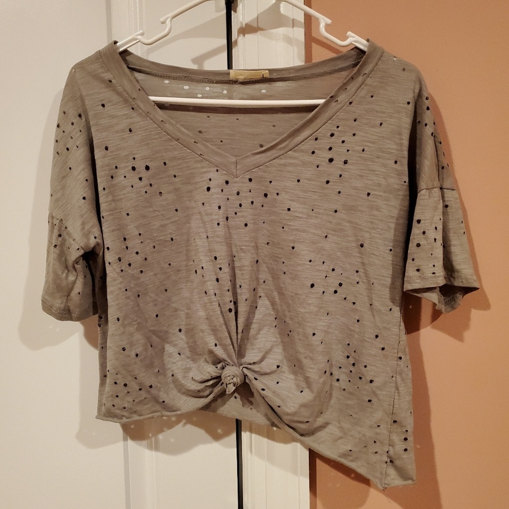 Distressed Small Tie Knot Front Crop Top